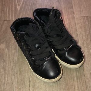 Steve Madden ankle-high shoes, toddler size 11